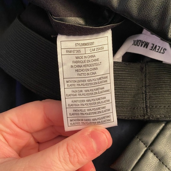 Steve Madden Anastasia Legging Split Bottom Hem Black Faux Leather New with Tags - Picture 4 of 11